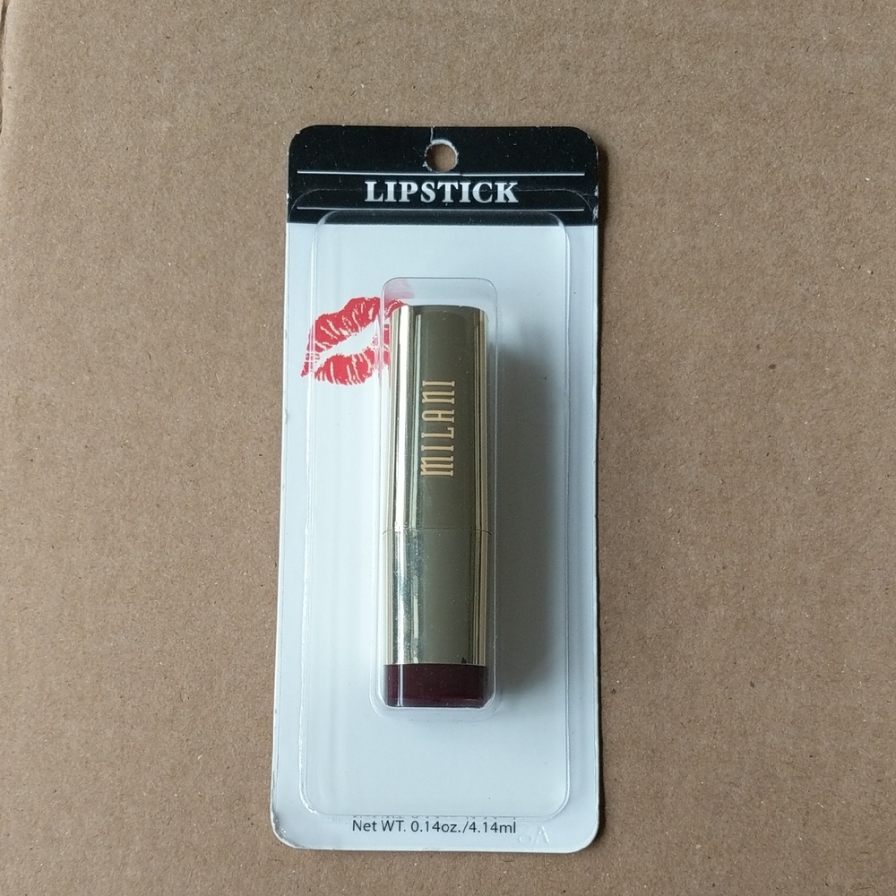 NWT Milani 73 Matte Love Gold Lipstick. Size: 0.14 Oz/4.14ml